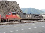 CN 2652 in the Gorge